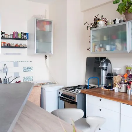 34m With Balcony In The Heart Of