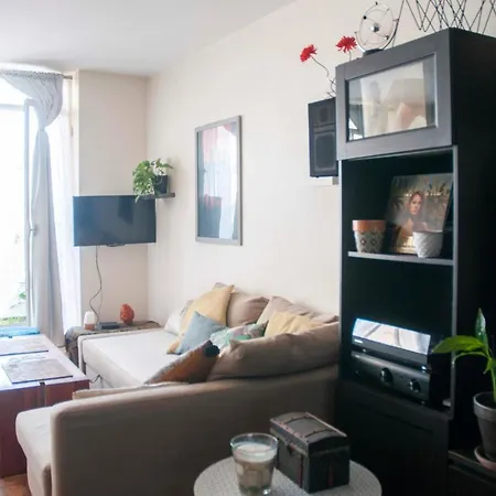 アパート 34m With Balcony In The Heart Of パリ