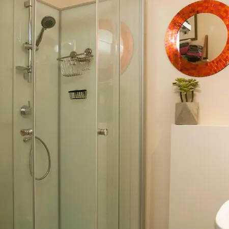 34m With Balcony In The Heart Of アパート *